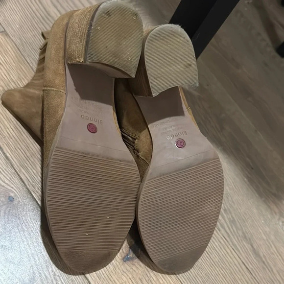 Blonde Brand Waterproof Tan Suede Ankle Boots. Size 7. Good Pre-owned condition - Picture 6 of 6